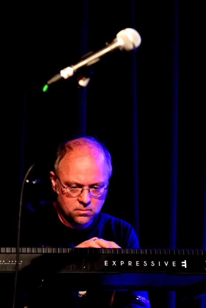 Udo Gerhards playing keyboards at a Nekropolis '22 live concert